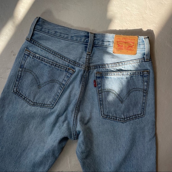 Levi’s 501 Original Skinny; Size Small - Picture 4 of 6
